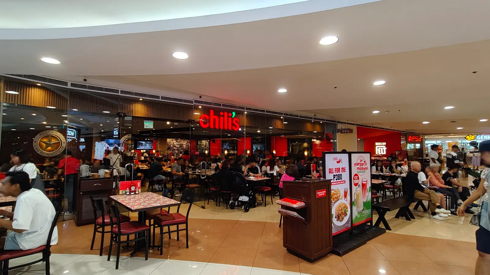 CHILI'S in SM Megamall